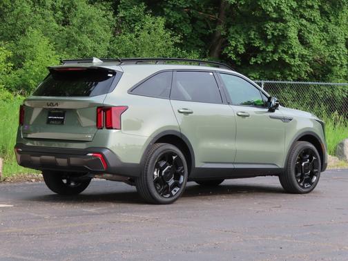 2025 Kia Sorento X-Line SX