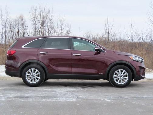 2019 Kia Sorento LX