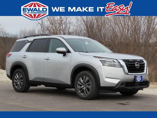 2025 Nissan Pathfinder SV 4WD