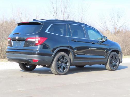 Crystal Black Pearl 2021 Honda Pilot AWD Special Edition
