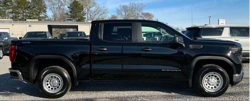 Onyx Black 2026 GMC Sierra 1500 Pro
