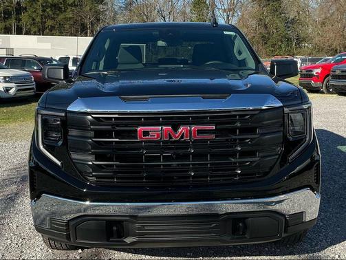 Onyx Black 2026 GMC Sierra 1500 Pro