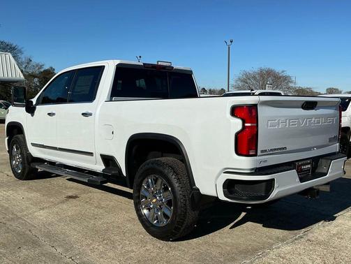 2026 Chevrolet Silverado 3500 High Country