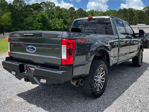 Magnetic Metallic 2019 Ford F-250 Lariat