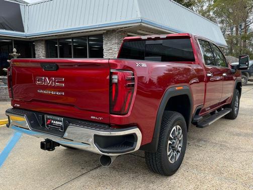 2026 GMC Sierra 3500 SLT