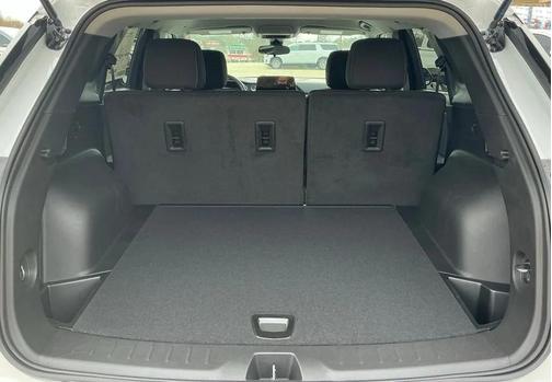 Summit White 2026 Chevrolet Blazer 2LT