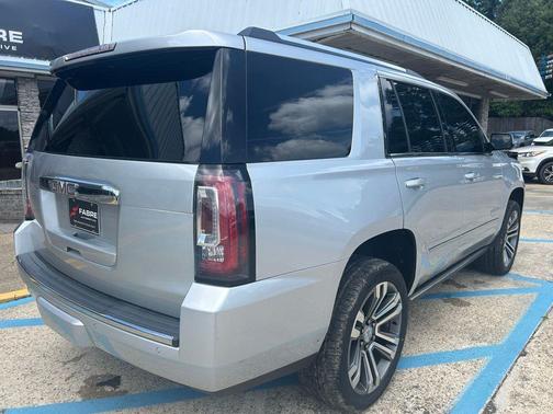 Quicksilver Metallic 2019 GMC Yukon Denali