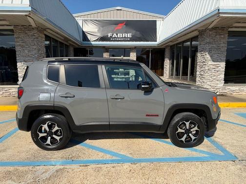 Sting-Gray Clearcoat 2022 Jeep Renegade Trailhawk