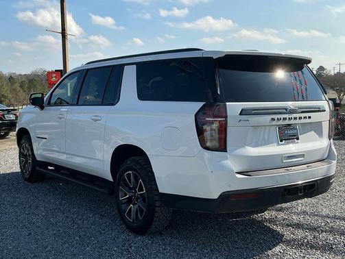 2021 Chevrolet Suburban 4WD Z71