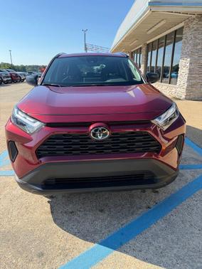 Pearl 2025 Toyota RAV4 Hybrid LE