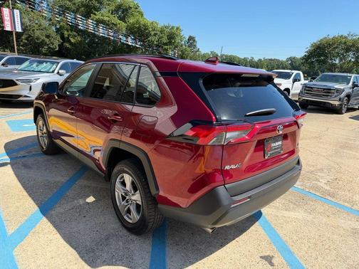 Pearl 2025 Toyota RAV4 Hybrid LE