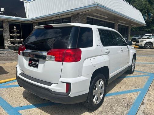 Summit White 2017 GMC Terrain SLE-1