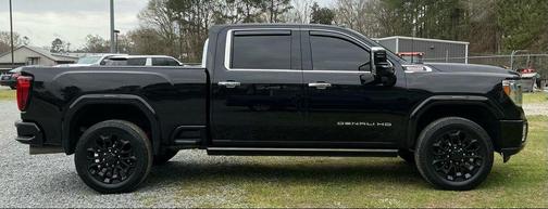 2023 GMC Sierra 2500 Denali