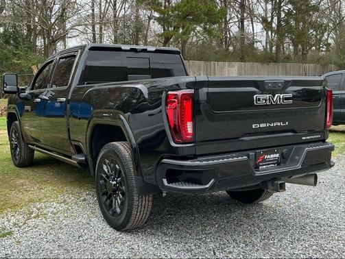2023 GMC Sierra 2500 Denali
