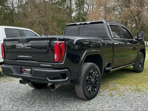 2023 GMC Sierra 2500 Denali