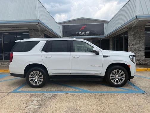 Summit White 2024 GMC Yukon Denali