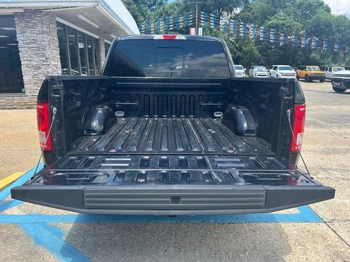 Shadow Black 2017 Ford F-150 XLT