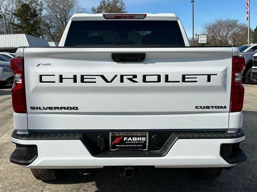 2026 Chevrolet Silverado 1500 Custom