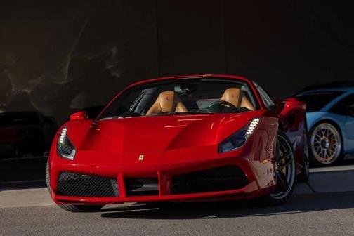 Rosso 2018 Ferrari 488 Spider Base
