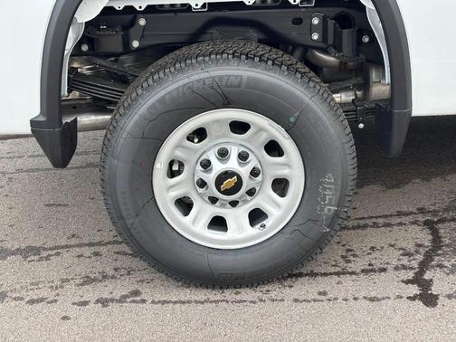 2026 Chevrolet Silverado 3500 WT