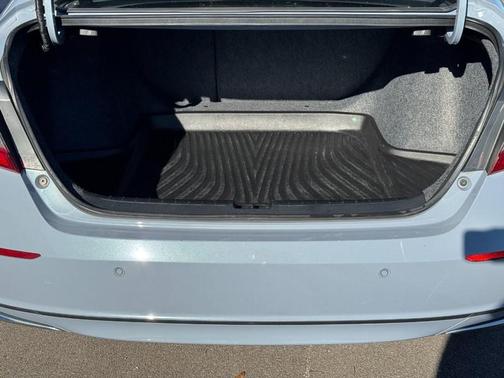 2022 Honda Accord Hybrid Touring