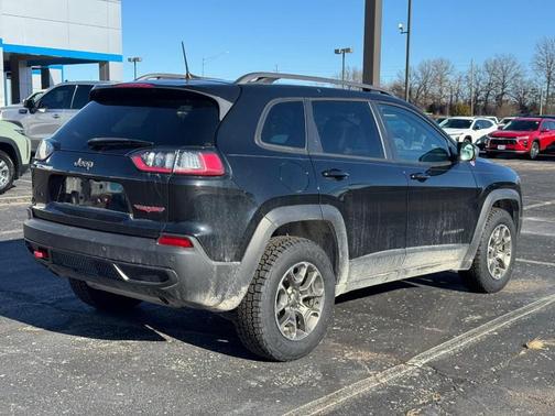 2020 Jeep Cherokee Trailhawk