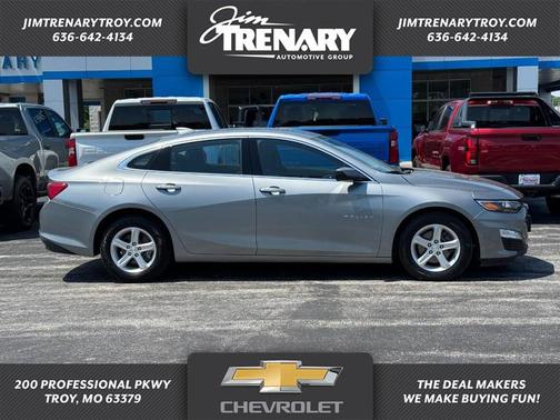Sterling Gray Metallic 2025 Chevrolet Malibu FWD 1LT