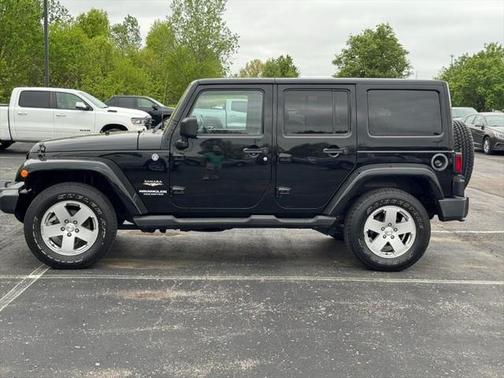 2011 Jeep Wrangler Unlimited Sahara