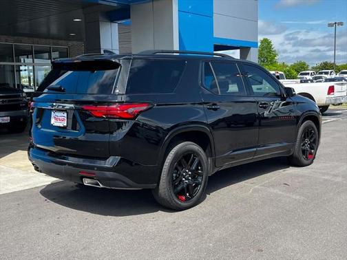 2024 Chevrolet Traverse Premier