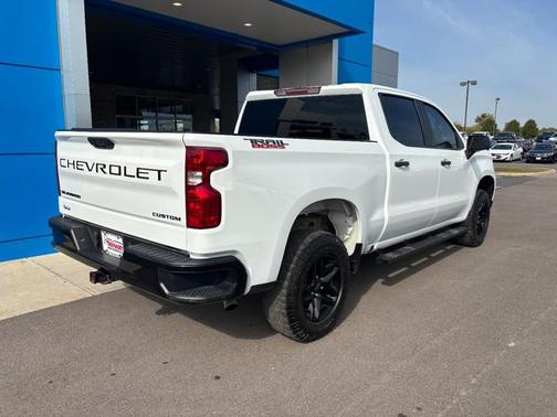 2022 Chevrolet Silverado 1500 Custom Trail Boss