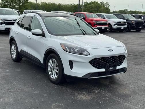 2021 Ford Escape SE