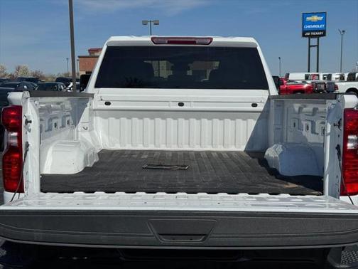 2024 Chevrolet Silverado 2500 Custom