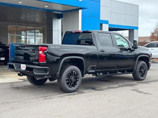 2026 Chevrolet Silverado 2500 Custom