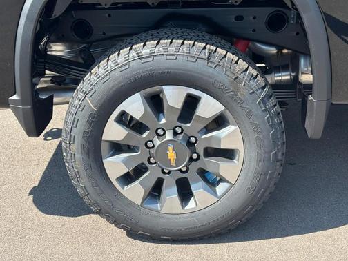 2025 Chevrolet Silverado 2500 Custom
