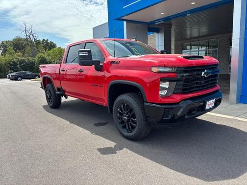 2025 Chevrolet Silverado 2500 Custom