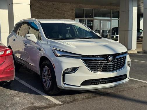 2023 Buick Enclave Essence FWD