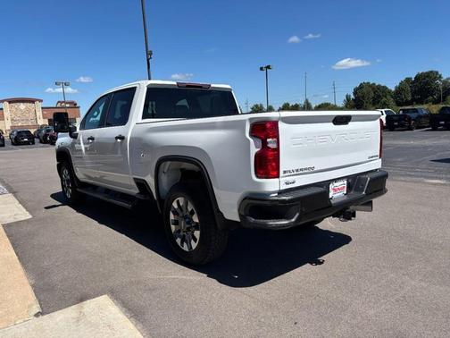 2025 Chevrolet Silverado 2500 Custom