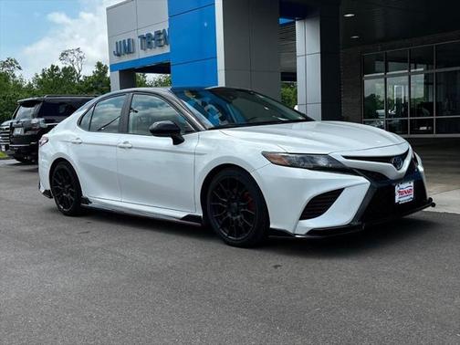 2020 Toyota Camry TRD