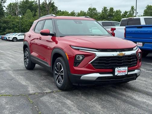 Apex Red 2026 Chevrolet Trailblazer LT