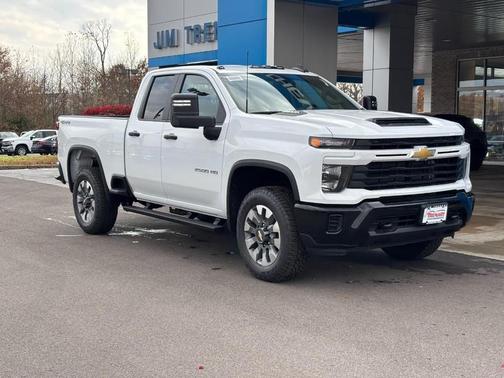 2026 Chevrolet Silverado 2500 Custom
