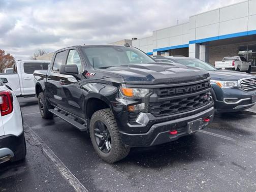 2022 Chevrolet Silverado 1500 Custom Trail Boss