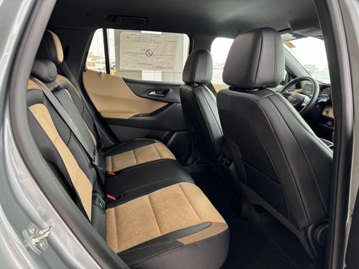 2026 Chevrolet Equinox FWD ACTIV