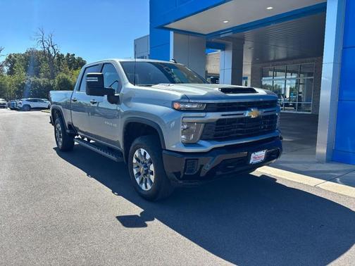 2024 Chevrolet Silverado 2500 Custom