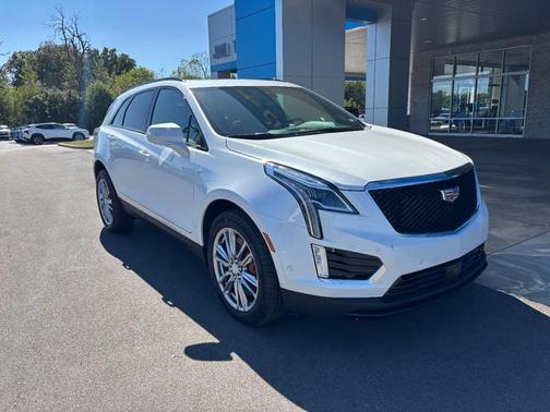 2025 Cadillac XT5 Sport