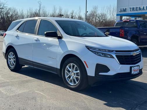 2022 Chevrolet Equinox LS
