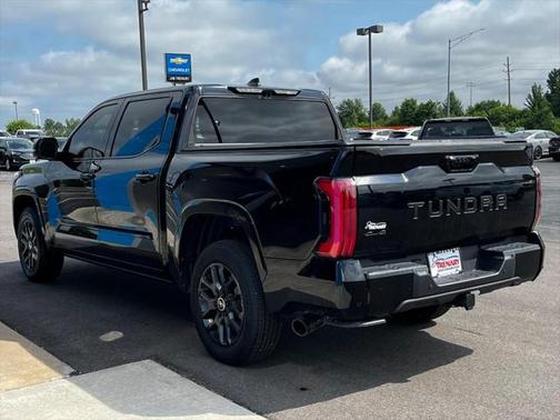 2024 Toyota Tundra Platinum