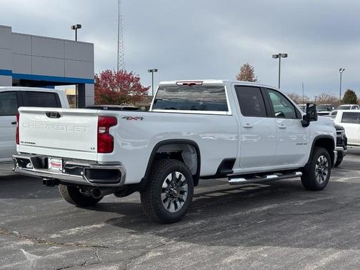 2026 Chevrolet Silverado 3500 LT