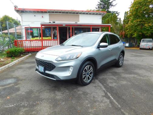 2021 Ford Escape SEL
