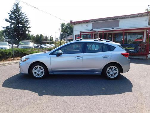 2017 Subaru Impreza 2.0i Premium