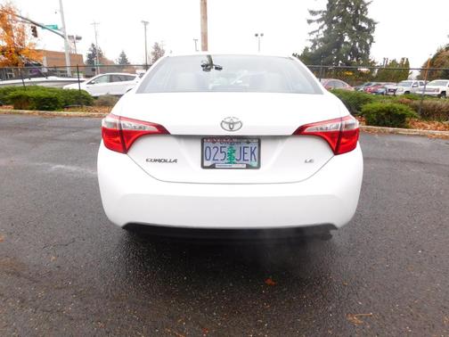 2016 Toyota Corolla LE